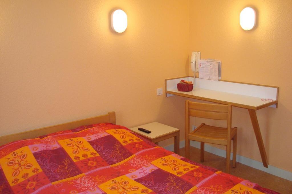 Hotel le Bretagne Louvigné-de-Bais Extérieur photo